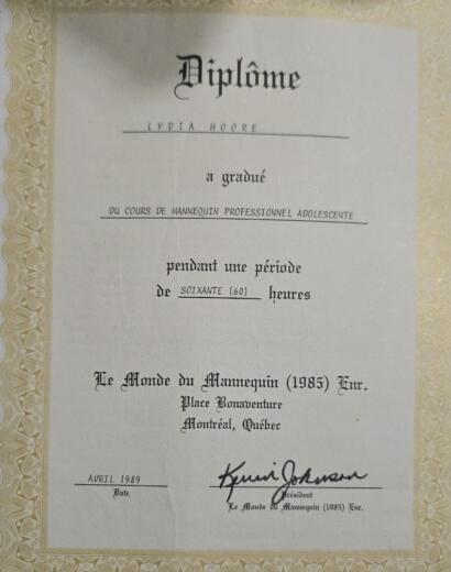 Diploma awarded to Lydia Moore for completing the professional mannequin course in Montreal, Quebec, issued in April 1989.